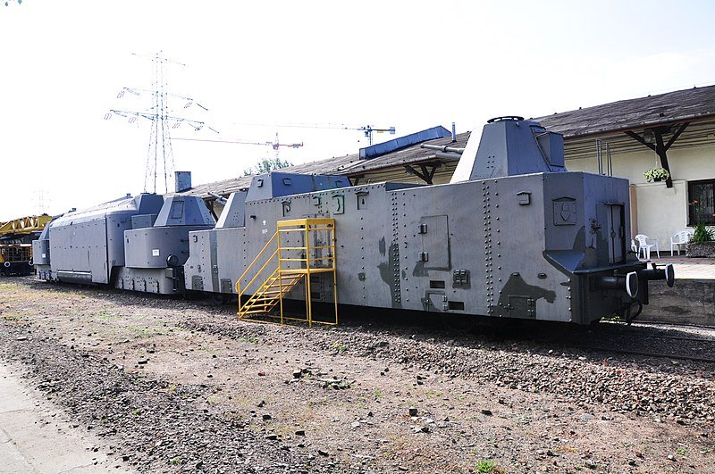 Panzertriebwagen 16, Varsovia, Polonia 2 - Tren blindado en el Museo Técnico Togliatti 🗺️ Foro Belico y Militar