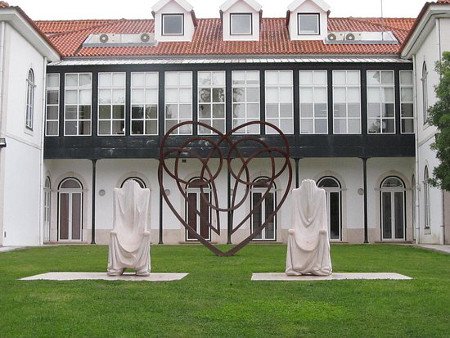 Parque del Amor, Alcobaca, Portugal 0