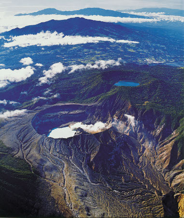 Parque Nacional Volcán Poás, Alajuela, Costa Rica 0