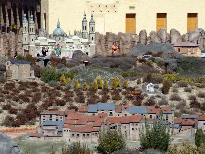 Vista general - Pirenarium, los Pirineos en miniatura