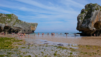 playa Cuevas de Mar, Llanes, Asturias 0