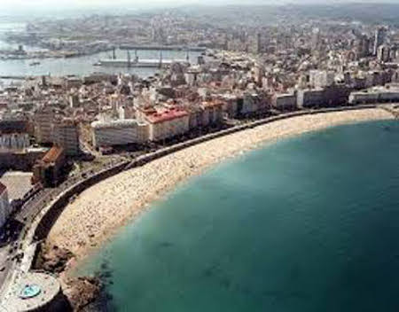 Playa de Riazor, A Coruña, Galicia (Foto 4)