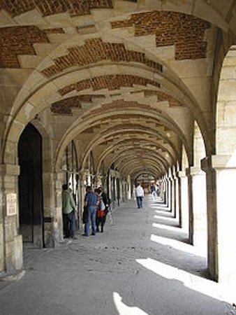 Plaza de los Vosges, Paris, Francia 🗺️ Foro Europa 0