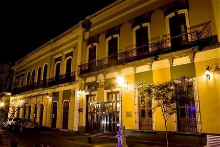 La plaza de San Francisco en San Cristobal, Brasil 🗺️ Foro América del Sur y Centroamérica 2