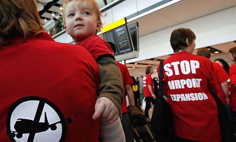 protesta en la inauguración de la nueva terminal 5 de Heathrow - Foro de Naturaleza, Medio Ambiente y Ecologia