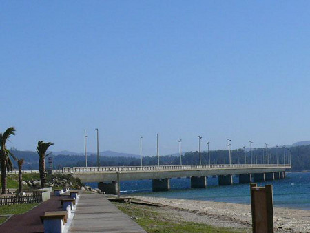 Puente en la isla de Arousa, Pontevedra (Foto 2)