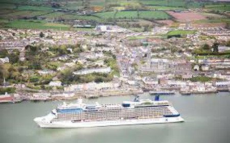 Puerto de Cobh, County Cork, Irlanda 1