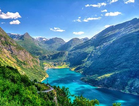 Puerto de Eidfjord, Noruega 1