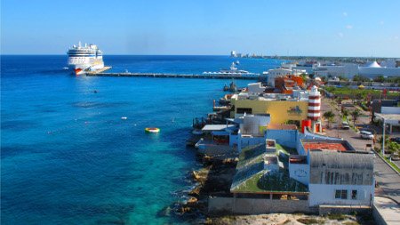 Puerto de la isla de Cozumel, Mexico 1