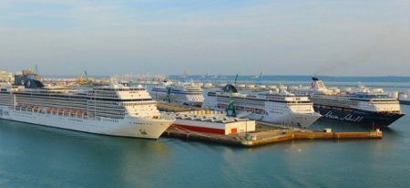 Puerto de Le Havre, Francia 0