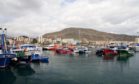 Puerto de Los Cristianos -Canarias 0