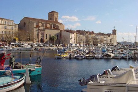 Puerto de Toulon, Francia 1