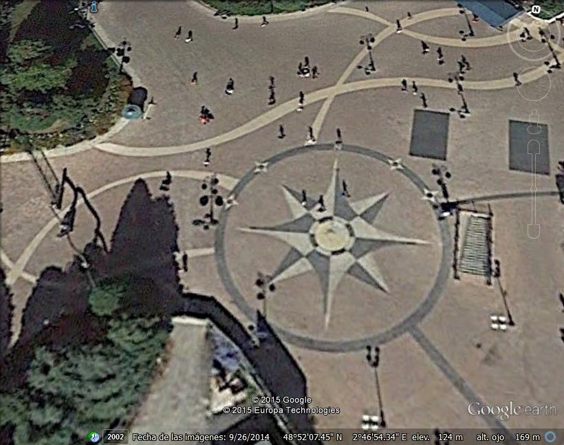 Rosa de los Vientos en Disneyland Paris 1 - St. Paul's Chapel - Nairobi 🗺️ Foro General de Google Earth