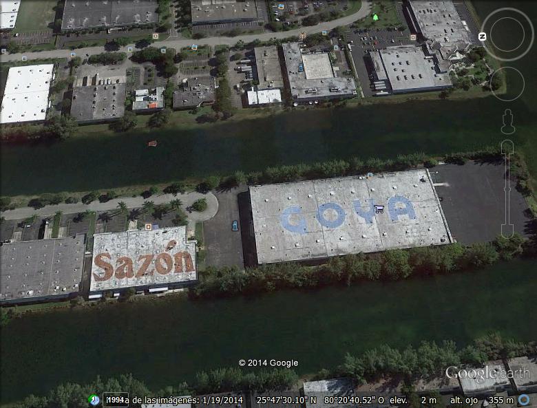 Sazon y Goya en el tejado - Miami 1 - Pistas de Aterrizaje para Platillos Volantes (OVNIS) 🗺️ Foro General de Google Earth