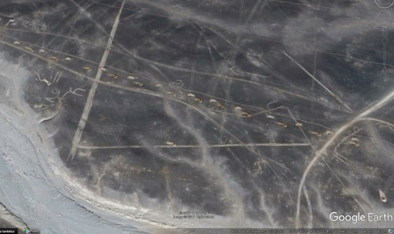 Símbolos en el desierto de Siria 1 - Navaja Suiza gigante vista desde el cielo, Zurich 🗺️ Foro General de Google Earth