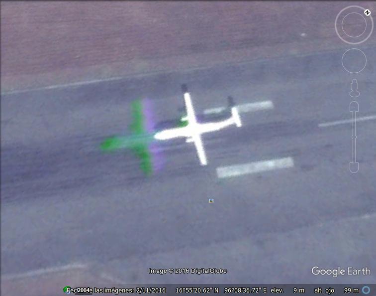 Avion con Sombra verde - Aeropuerto 1 - Teoria de las Multiples Sombras Septentrionales 🗺️ Foro General de Google Earth