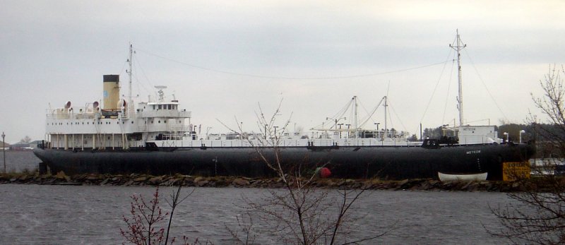 SS Meteor, Barco Ballena 0