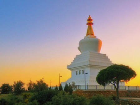 Stupa budista, Benalmádena, Málaga 🗺️ Foro España 0