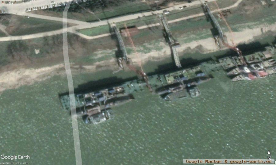 Submarino nuclear chino hundido en muelles de Wuhan