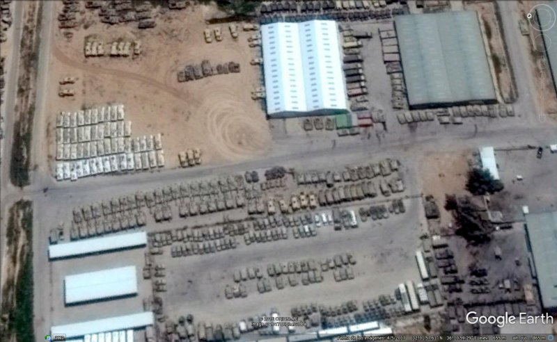 Tanques en base de Zarqua, Norte de Jordania 1 - Tanques turcos frente a Kobane 🗺️ Foro Belico y Militar