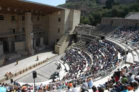 Teatro romano de Sagunto, Valenciana 1