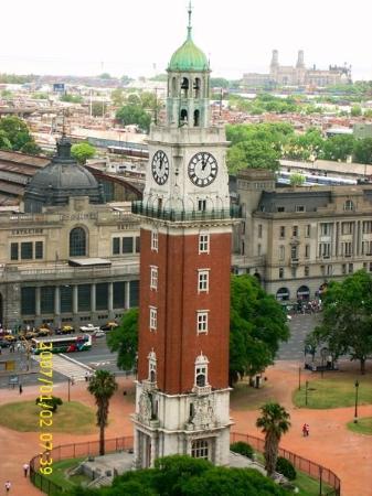 Torre Monumental de Retiro, Buenos Aires, Argentina 1