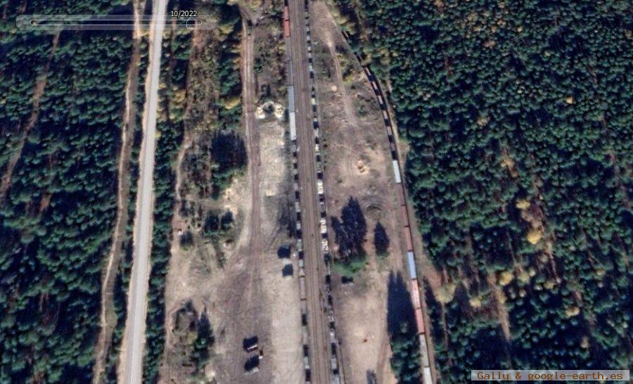 Trenes Militares en Inzhenernaya, Nizhni Nóvgorod, Rusia 1