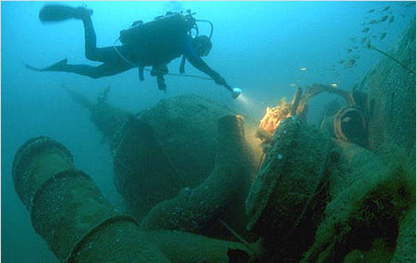 Submarino alemán U- 1277 0