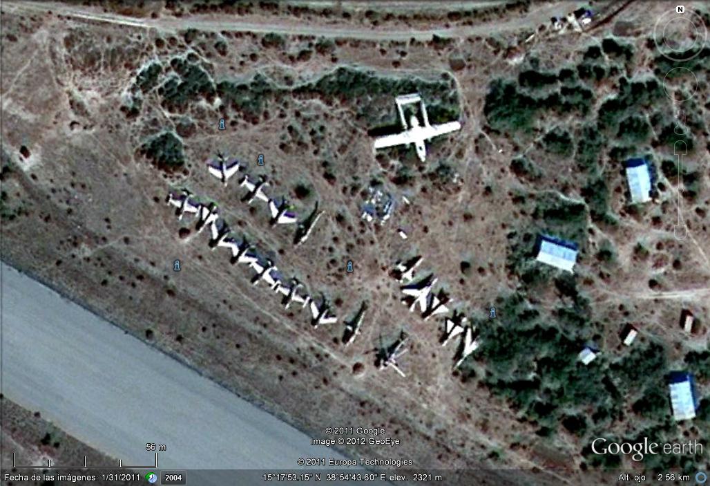 Vertedero de aviones militares - Asmara - Eritrea 1 - Colección de aviones al aire libre: Museos, Exposiciones...